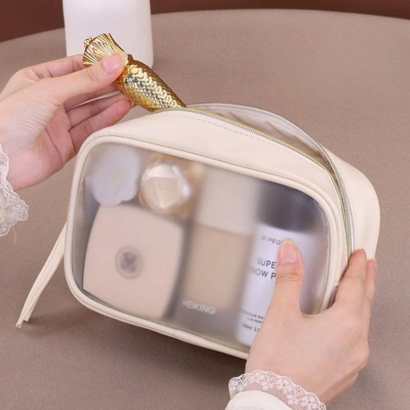 مجموعة حقائب مكياج فاخرة شبه ش - مراجعة Luxury Skincare Set وسعره